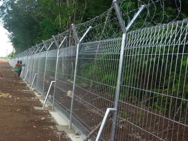 Security Fencing- Popular